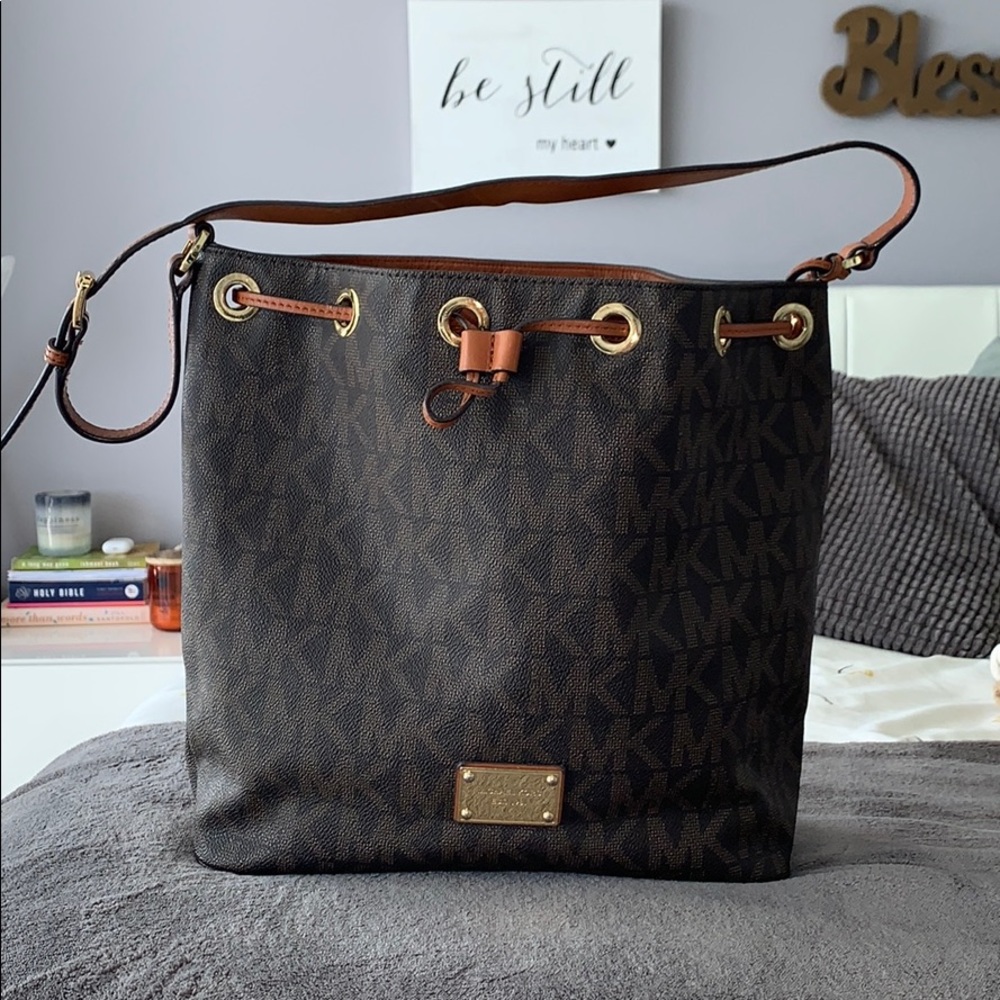 Michael Kors Authentic Purse